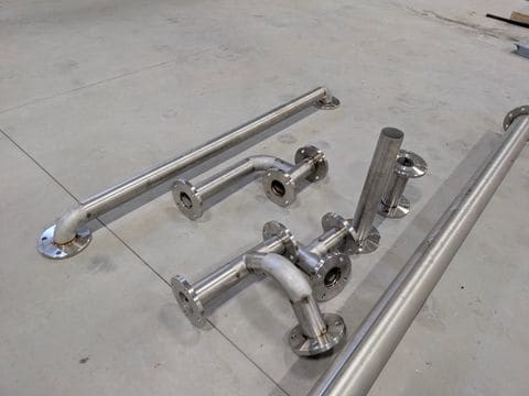 Trasee din inox cu tălpi flanșate, sudate TIG
